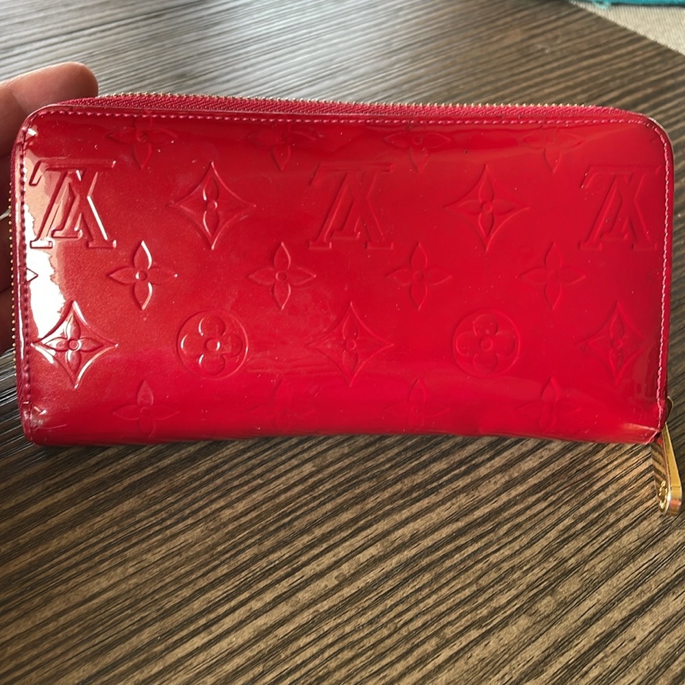 Louis Vuitton Vernis Zippy Long Wallet